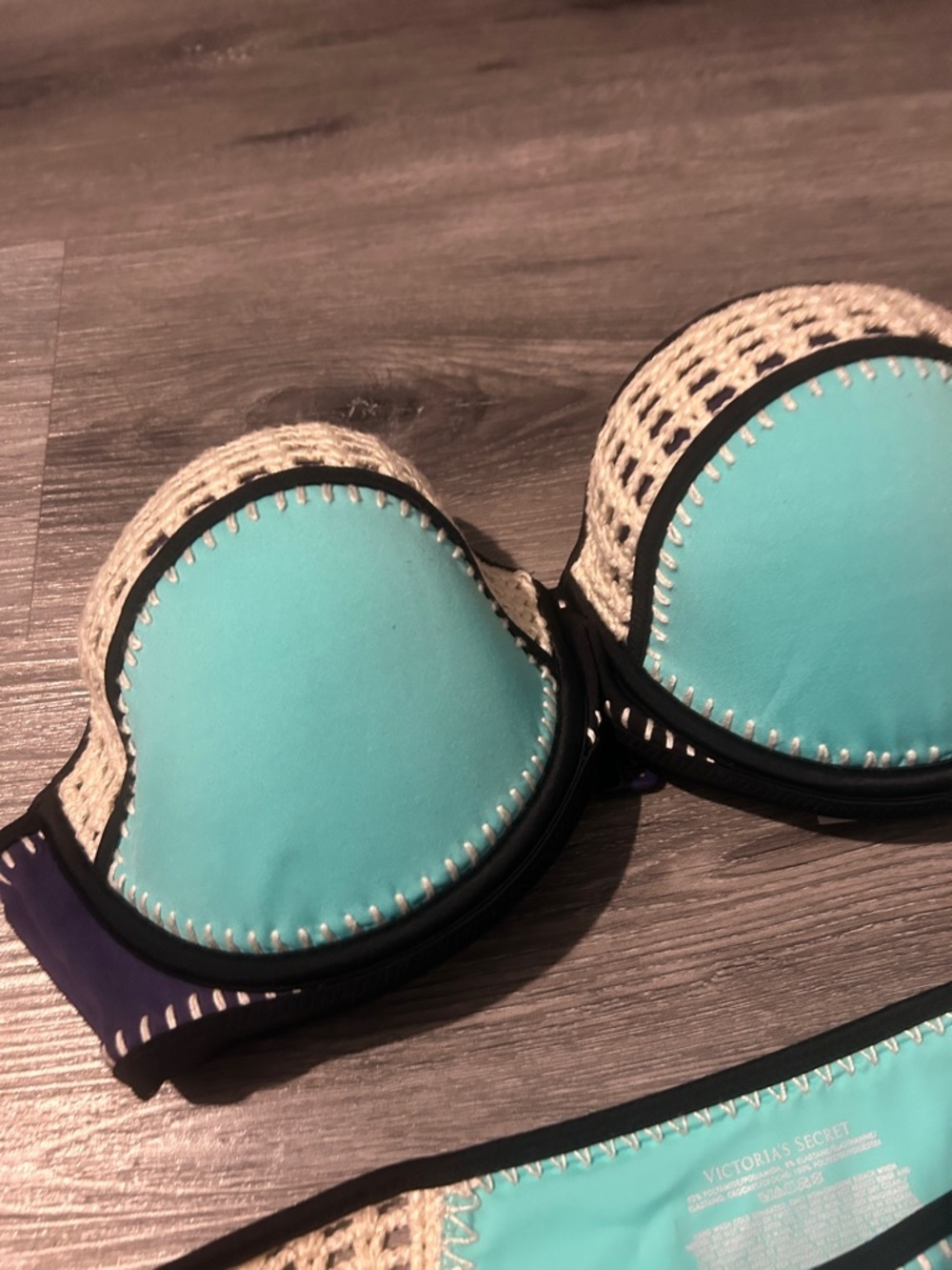 Victoria's Secret Aqua Blue Crochet Trim Bikini - Picture 3 of 5
